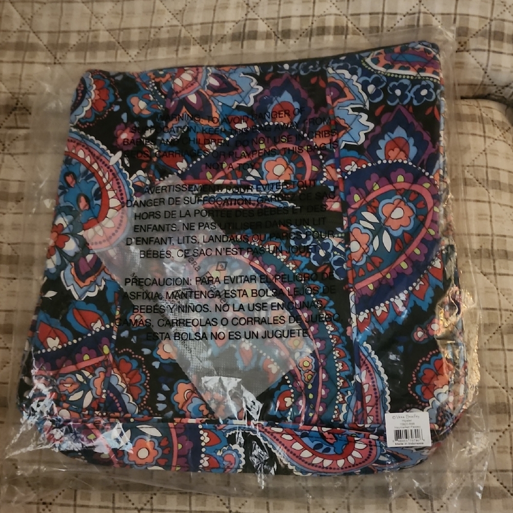 Vera Bradley Haymarket PAISLEY Navy Pink Bag